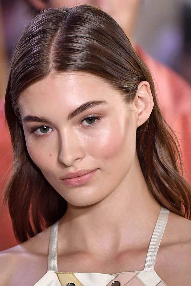 Resting rich face: el maquillaje minimalista para verte siempre descansada y radiante