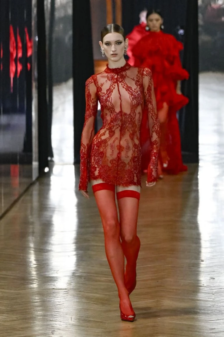 Desfile Blumarine otoño invierno 2026/ 27