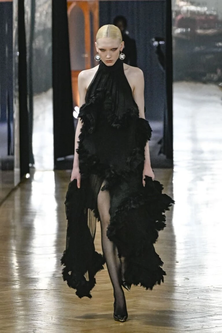 Desfile Blumarine otoño invierno 2026/ 27