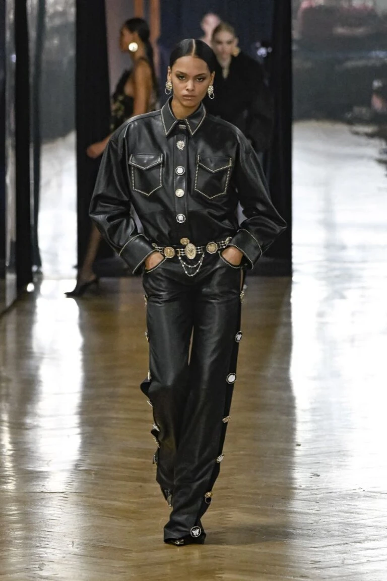 Desfile Blumarine otoño invierno 2026/ 27