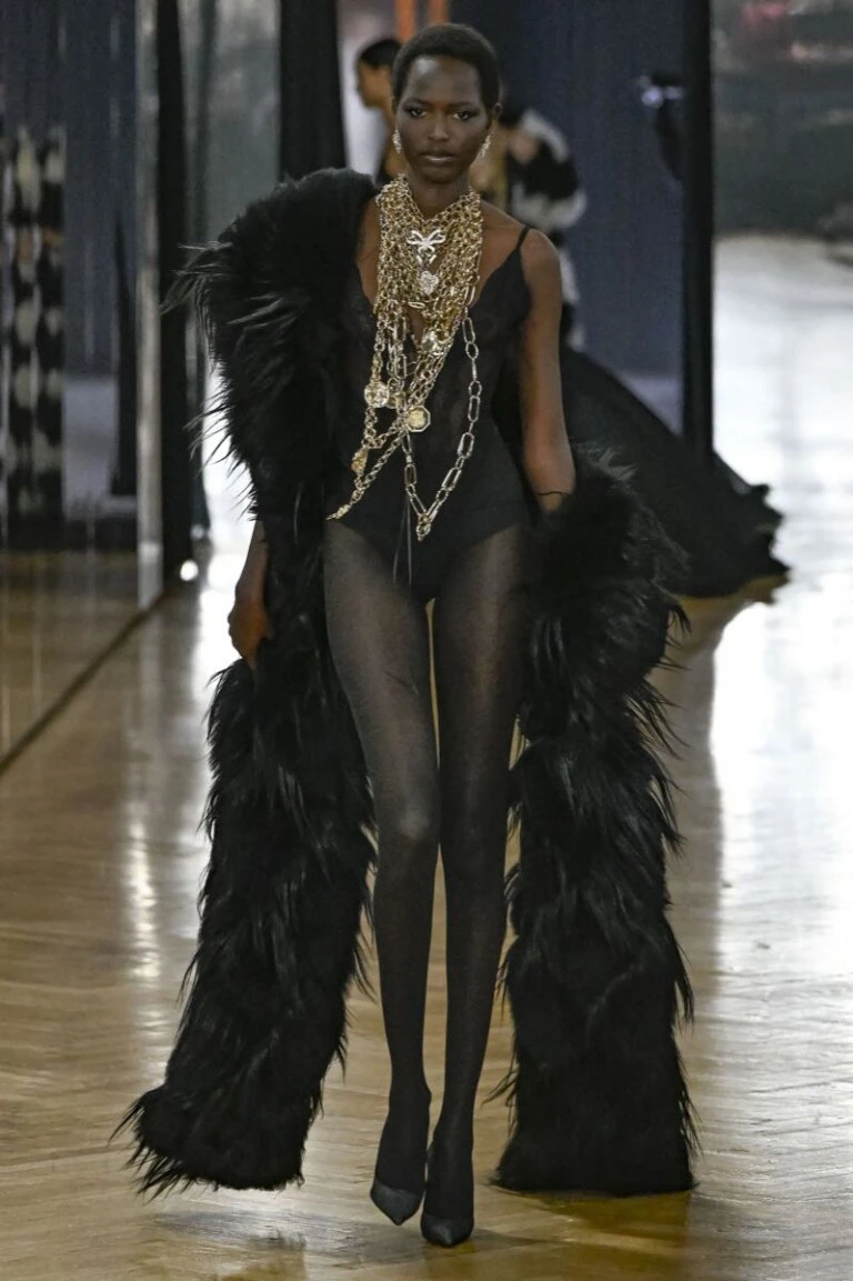 Desfile Blumarine otoño invierno 2026/ 27