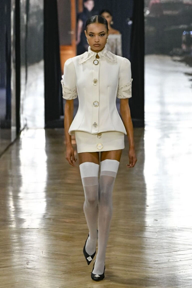 Desfile Blumarine otoño invierno 2026/ 27