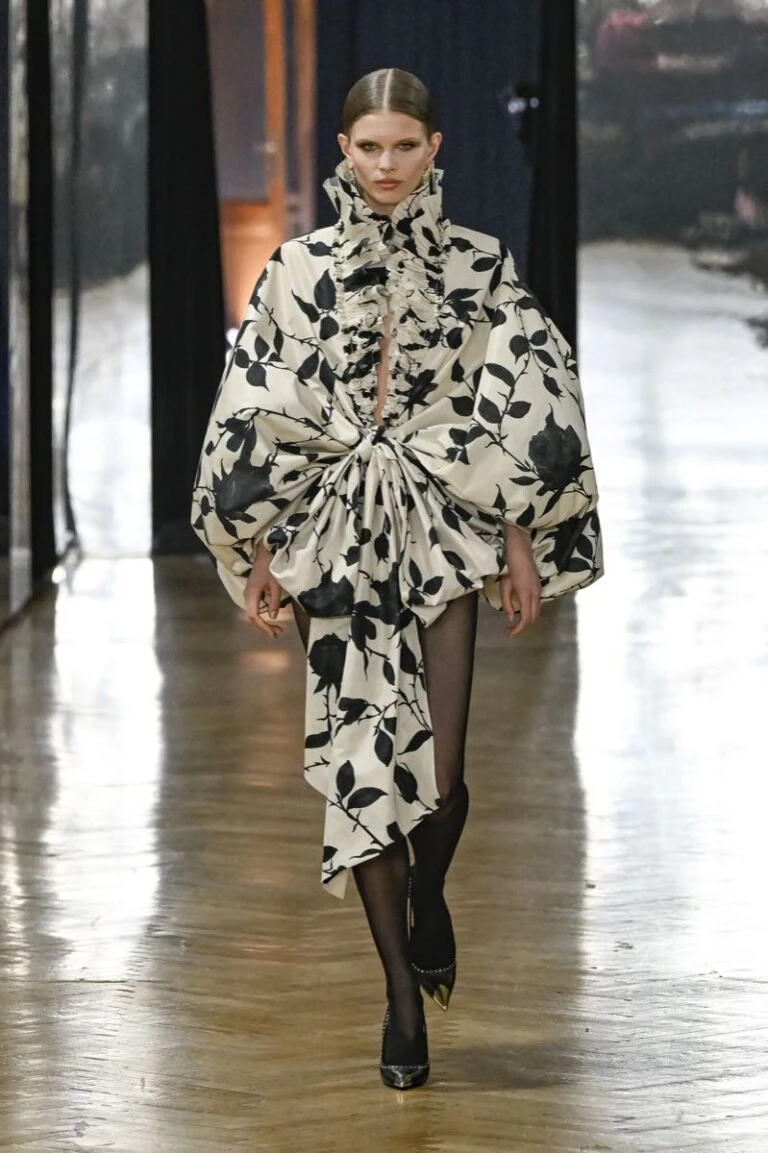 Desfile Blumarine otoño invierno 2026/ 27