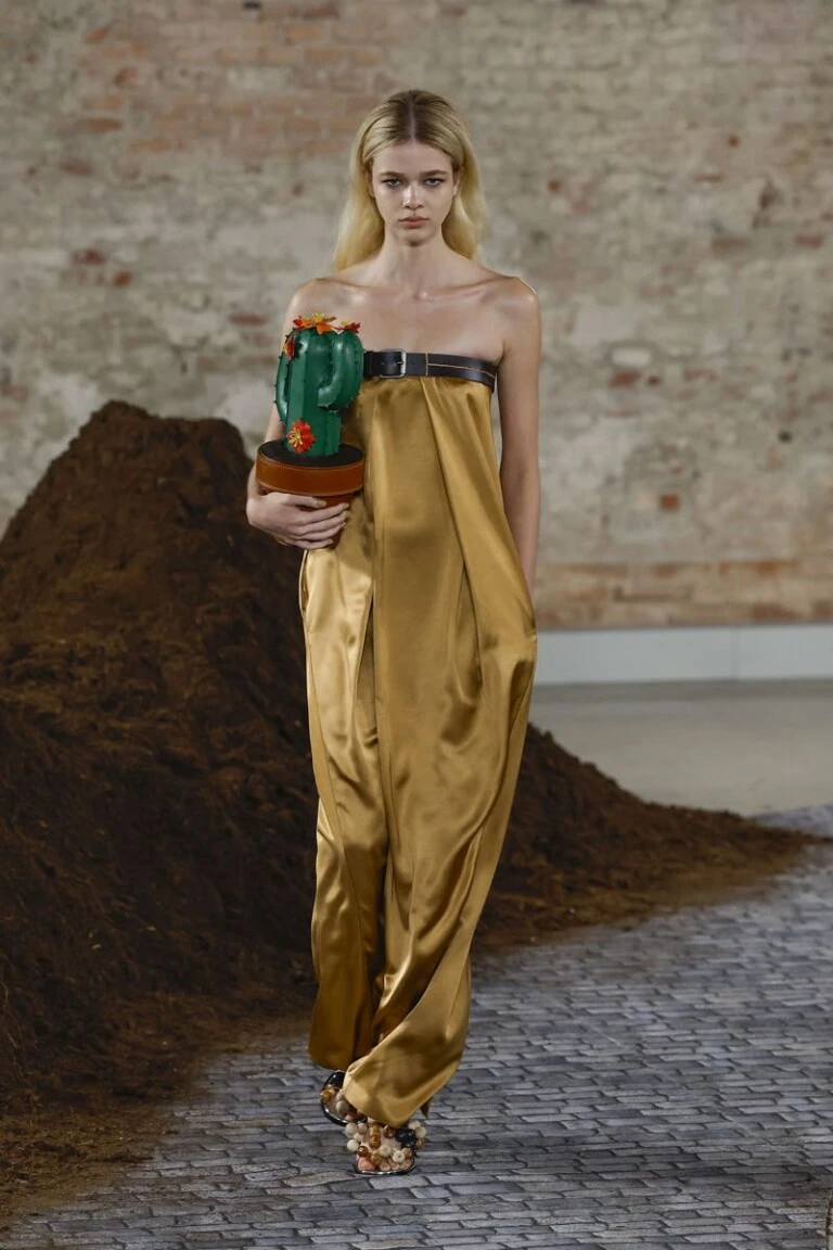 Desfile Moschino otoño invierno 2026/27