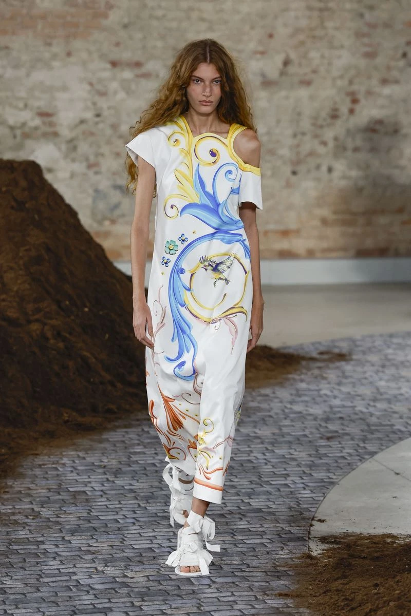 Desfile Moschino otoño invierno 2026/27