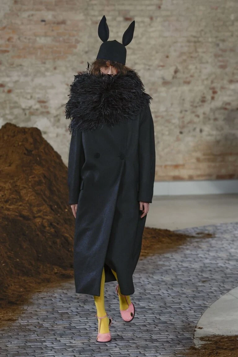 Desfile Moschino otoño invierno 2026/27