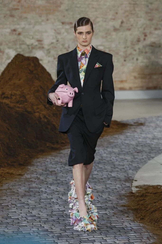 Desfile Moschino otoño invierno 2026/27