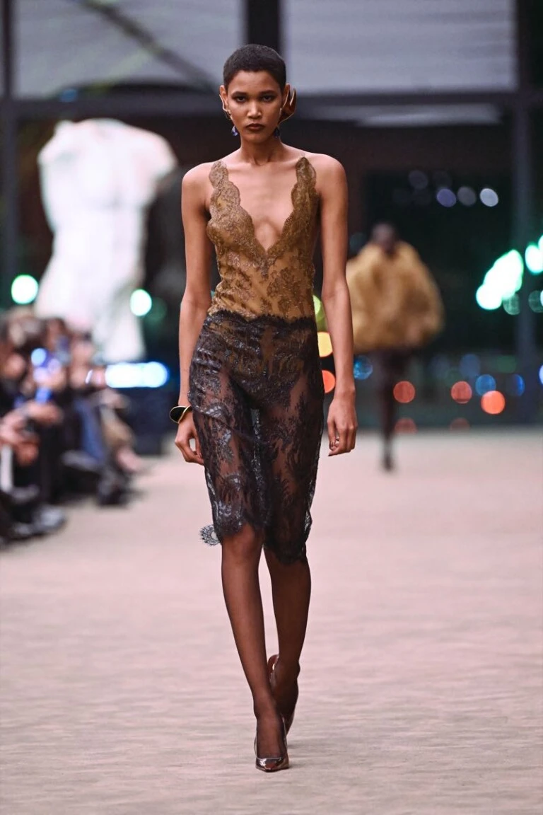 Desfile Saint Laurent otoño invierno 2026/ 27.