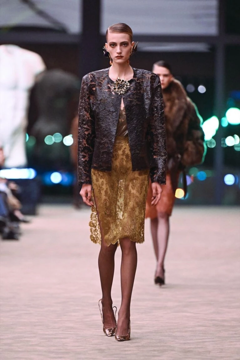 Desfile Saint Laurent otoño invierno 2026/ 27.