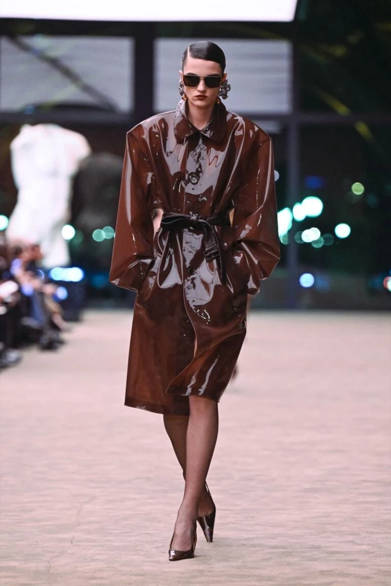 Desfile Saint Laurent otoño invierno 2026/ 27.