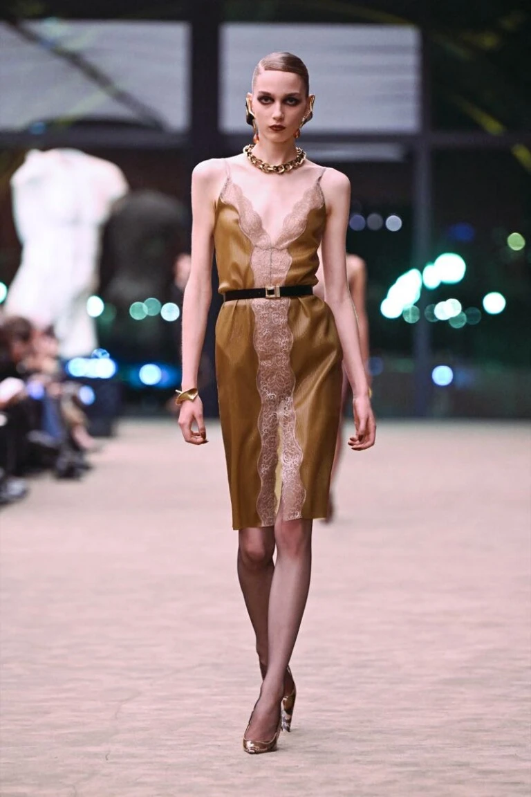 Desfile Saint Laurent otoño invierno 2026/ 27.