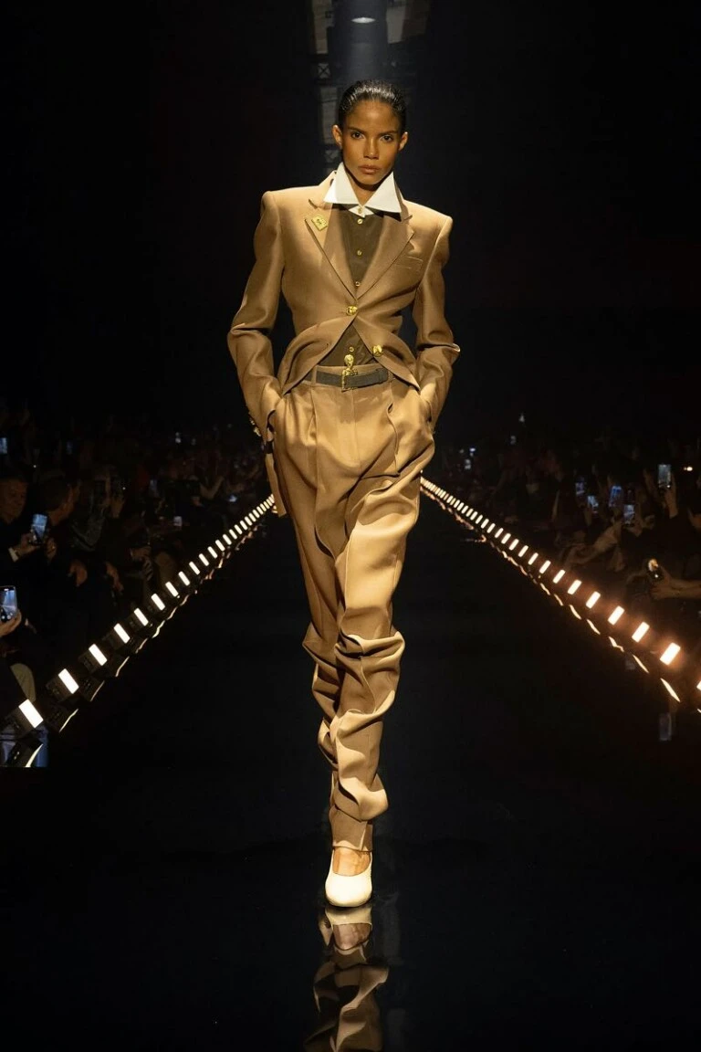 Desfile Schiaparelli