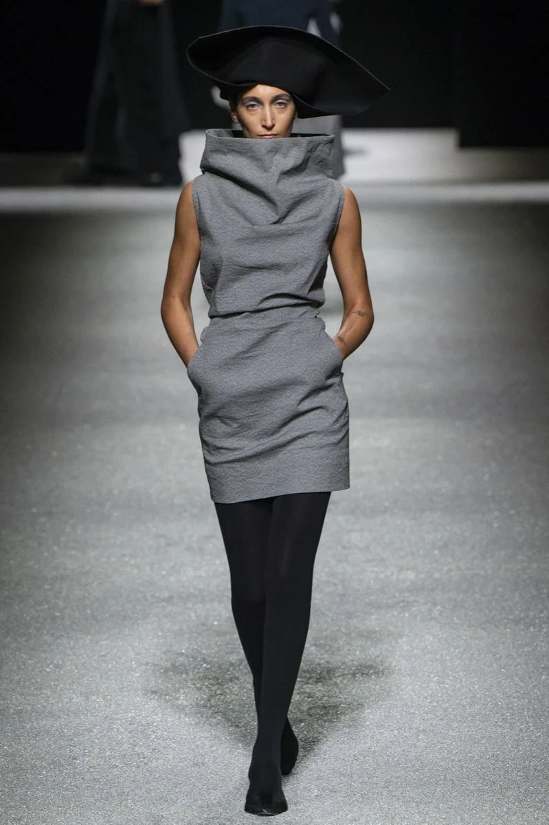 Desfile Issey Miyake.