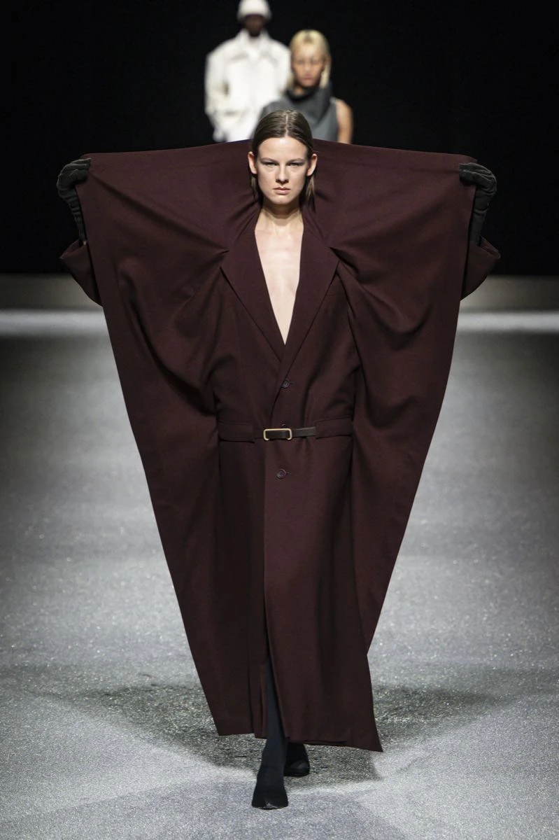 Desfile Issey Miyake.