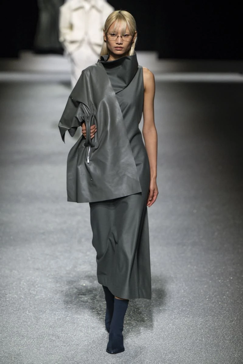 Desfile Issey Miyake.