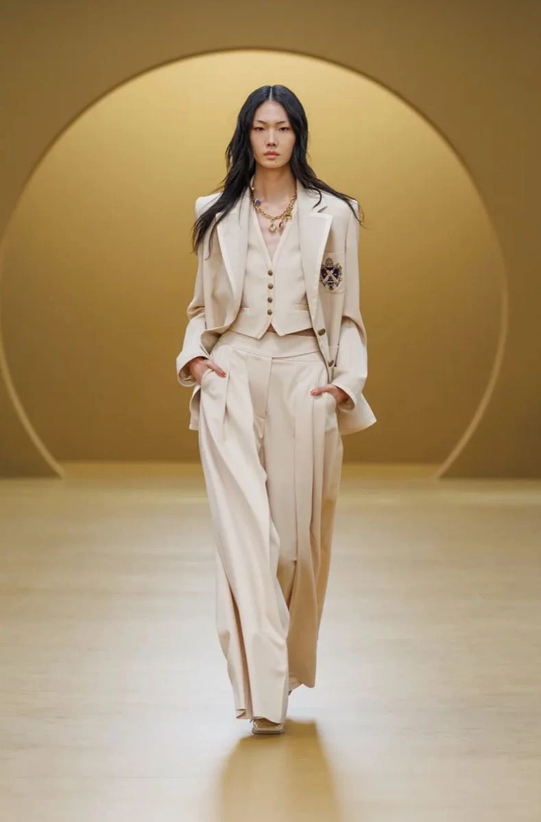 Desfile Zimmermann en la Semana de Moda de París.