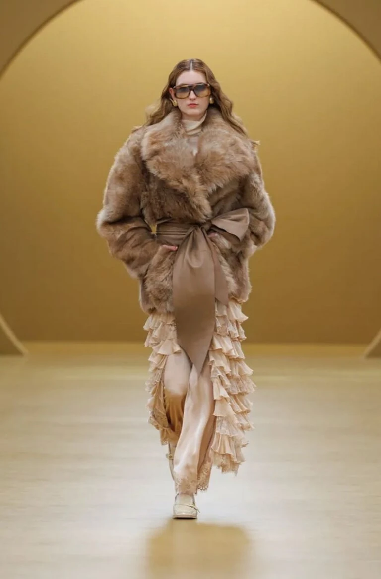 Desfile Zimmermann en la Semana de Moda de París.