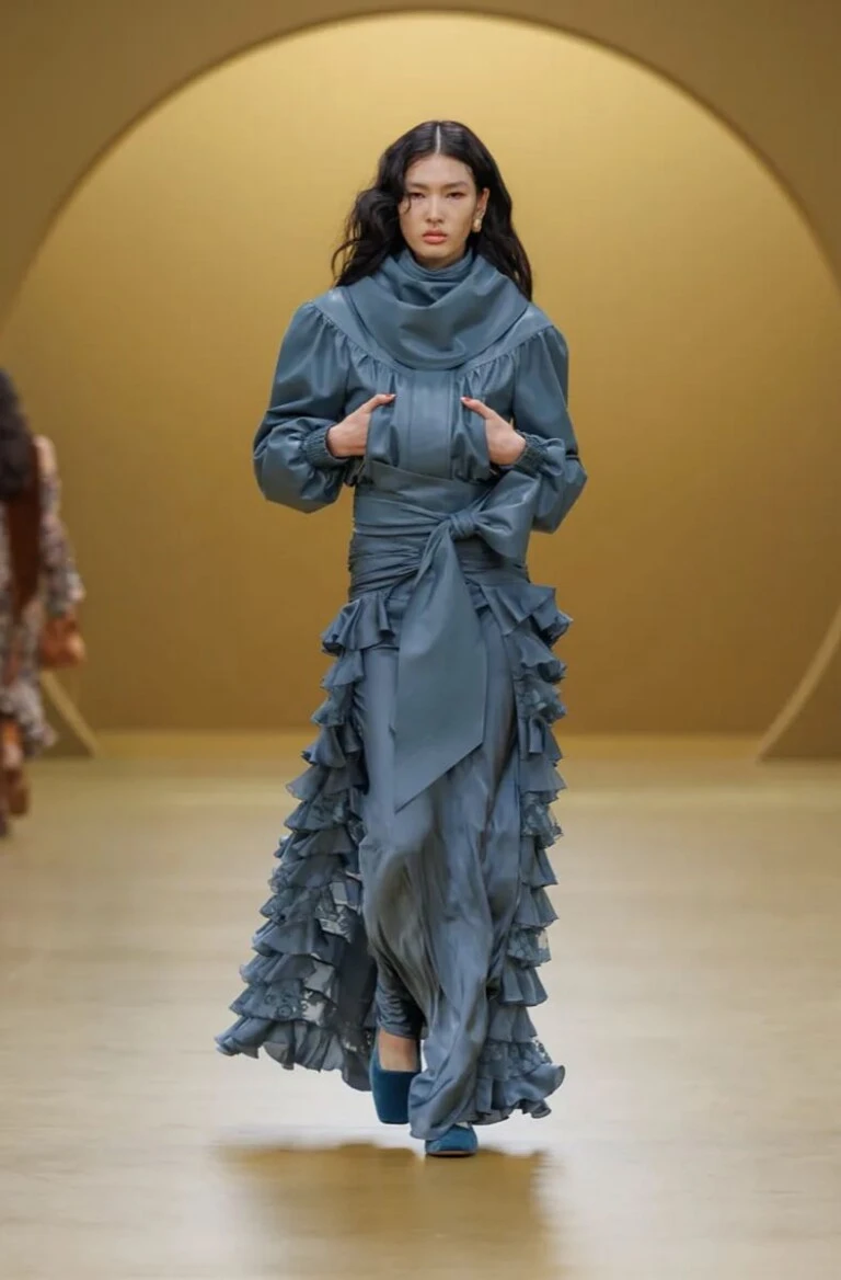 Desfile Zimmermann en la Semana de Moda de París.