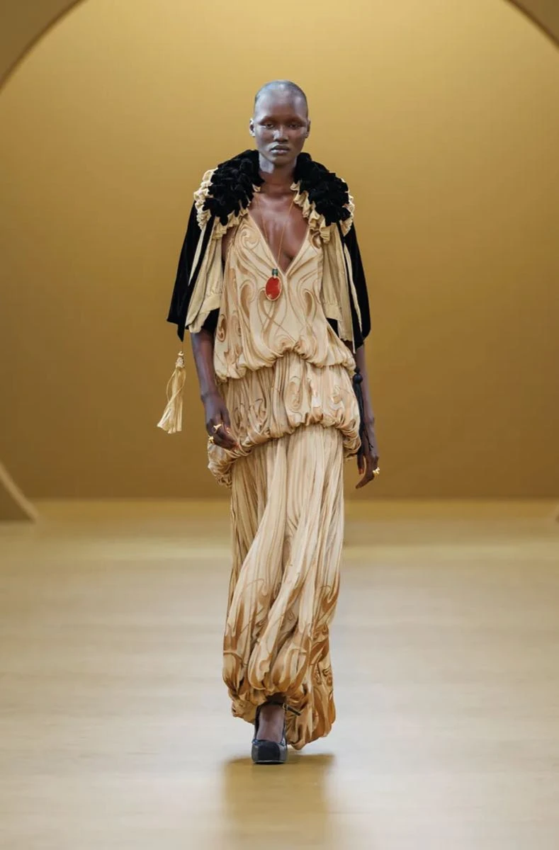 Desfile Zimmermann en la Semana de Moda de París.