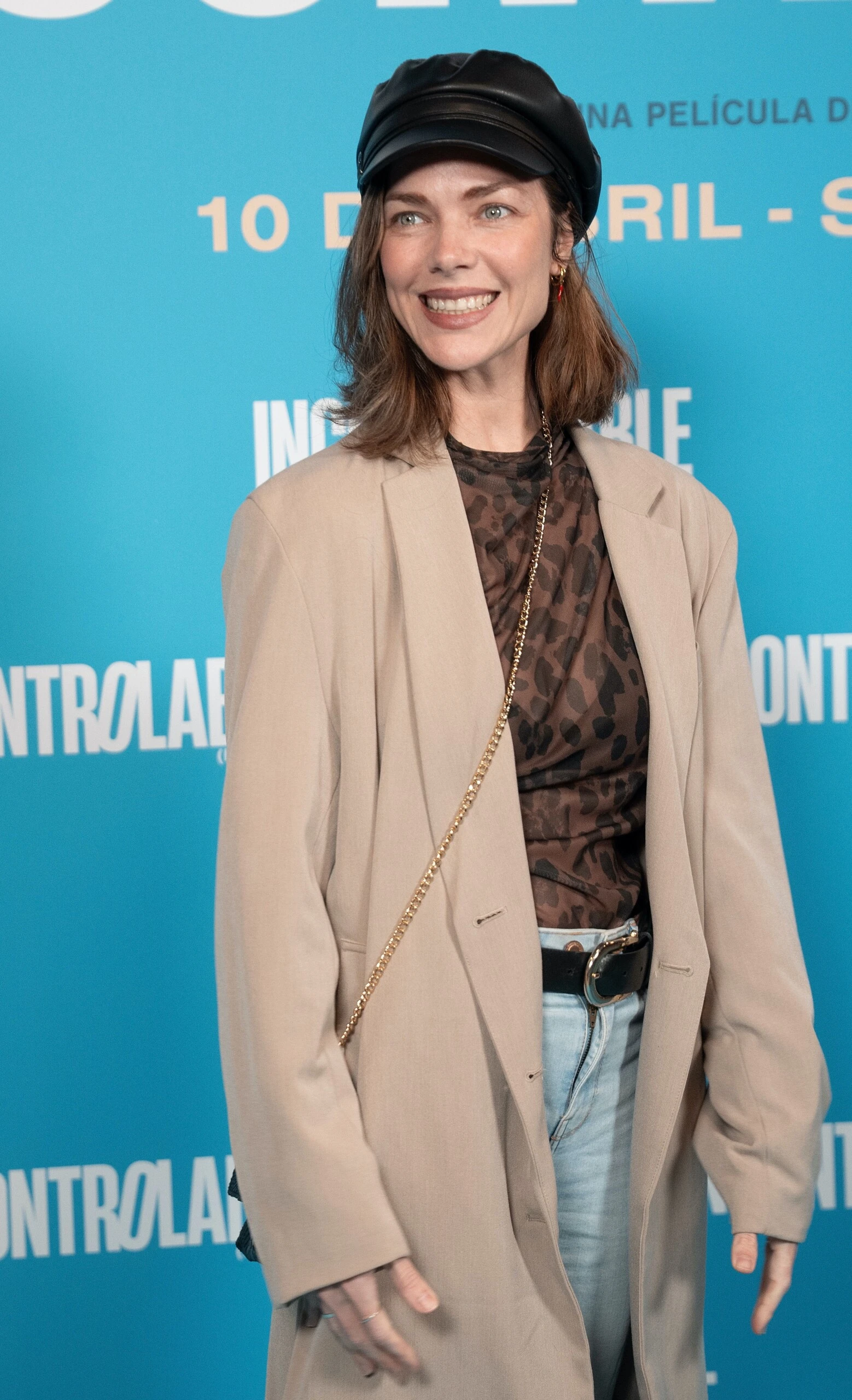 Laura Laprida en Madrid: el look relajado con guiños trendy que llevó a la premiere de I Swear