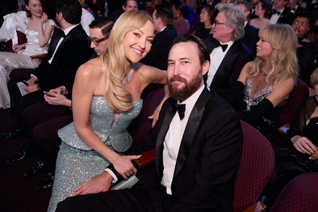 Kate Hudson y Danny Fujikawa  