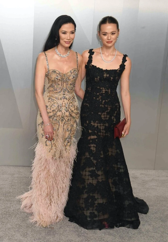 Wendi Deng Murdoch y Grace Murdoch