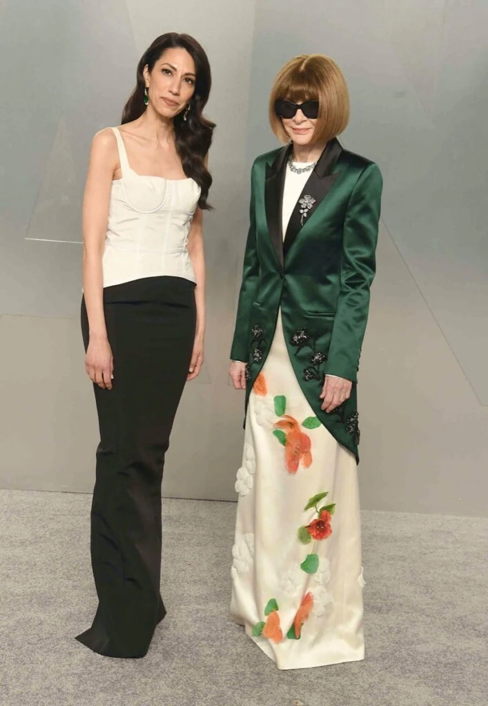 Huma Abedin y Anna Wintour