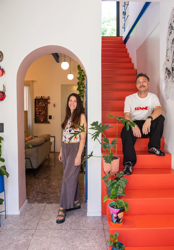 Gabi Piserchia (diseñadora de indumentaria, muralista e ilustradora @gabipiserchia) y fotos arquitectónicas de Leandro Lobosco (arquitecto y fotógrafo 