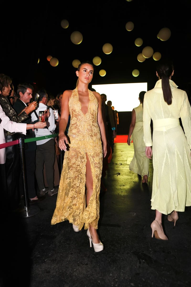 Ivana Picallo presentó en Argentina Fashion Week