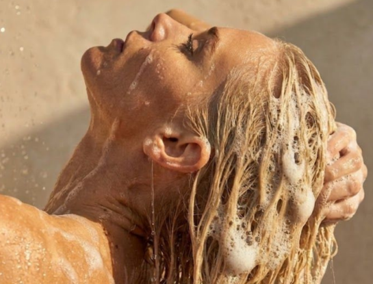La fórmula infalible para elegir qué shampoo y qué acondicionador van realmente con tu pelo