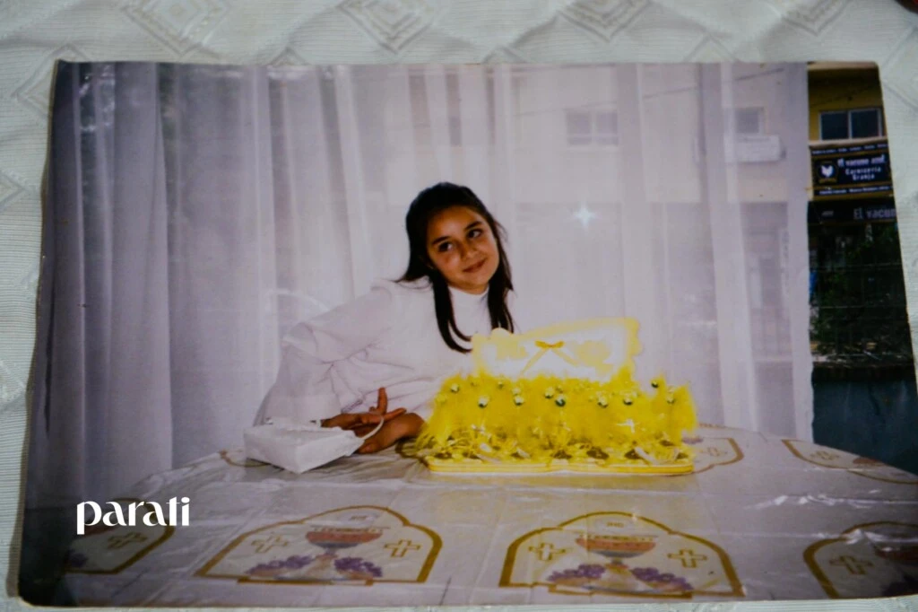 Lucía Aylén Costa Osores de chica.