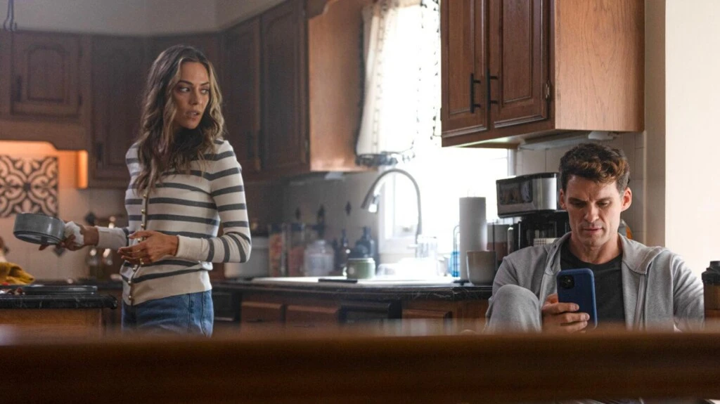 La película describe el calvario que vivió Morgan durante su matrimonio