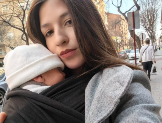 "No puedo más", el desesperado pedido de una joven argentina en España: le descubrieron una cardiopatía a su bebé y necesita ayuda