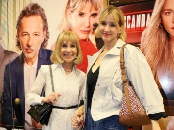 El encuentro entre Evangelina Salazar y Guillermina Valdés, su ex nuera, en el teatro