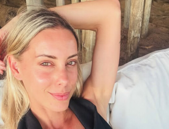 El percance fashion de Anita Espasandín en un pelotero: el momento que se volvió viral