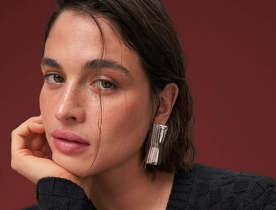 Sofía Klimkowski, la modelo argentina curvy que conquistó París y debutó en la pasarela de Balenciaga