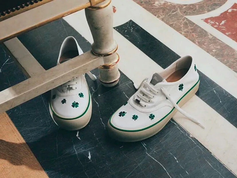 Dior lanza las Sloading=