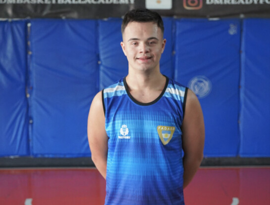 "Es un orgullo defender los colores del país": Franco, el basquetbolista con síndrome de Down que quiere ir al Mundial