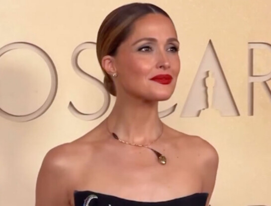 Oscars 2026: Rose Byrne impactó con un vestido Dior de JW Anderson y glamour de viejo Hollywood