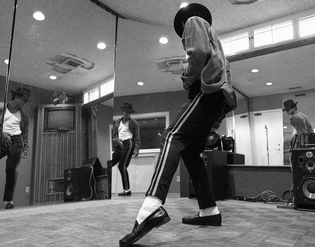 Tiene 28 años, es su sobrino y se preparó durante años para este papel 🎤 la historia detrás del protagonista de la biopic Michael.