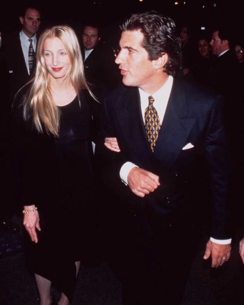 El rubio de Carolyn Bessette Kennedy: por qué su color de pelo sigue marcando tendencia