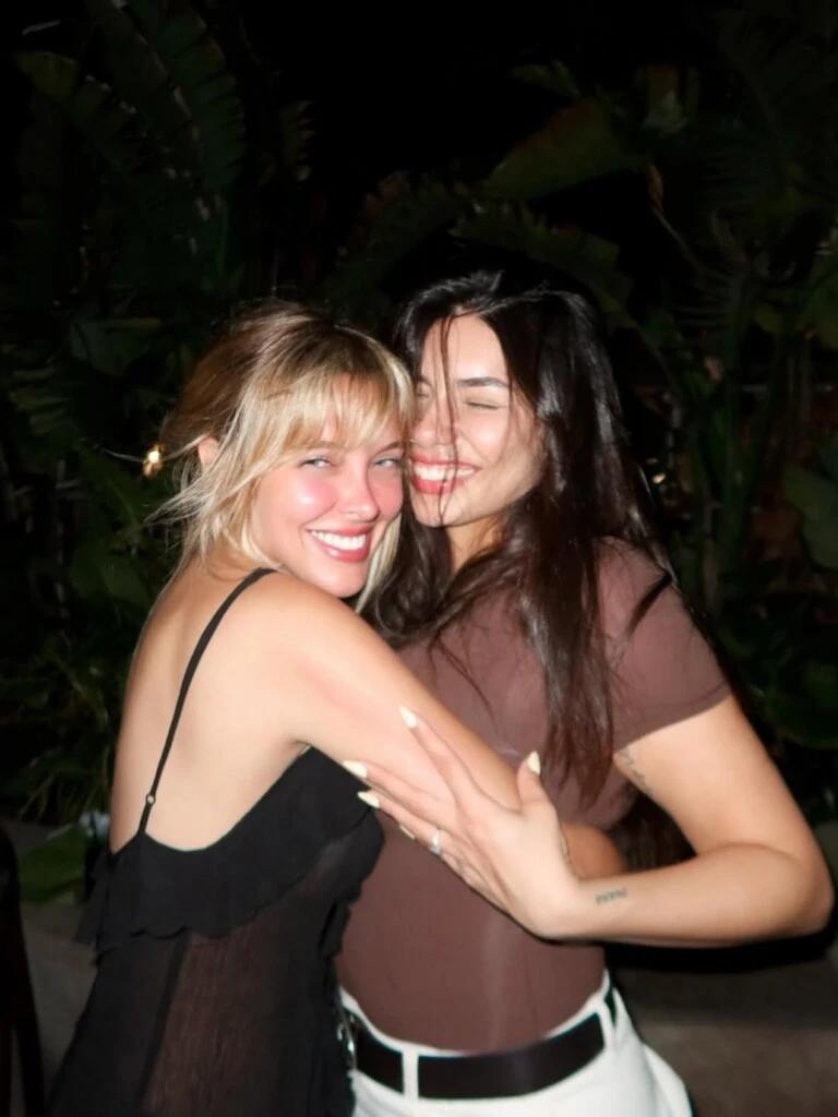 El viaje de Sofía Gonet y Cami Mayan. Foto: IG