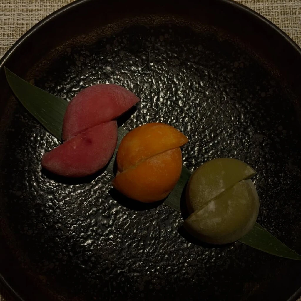 Wanda y Martín también compartieron momentos de bienestar, como una sesión de yoga juntos.