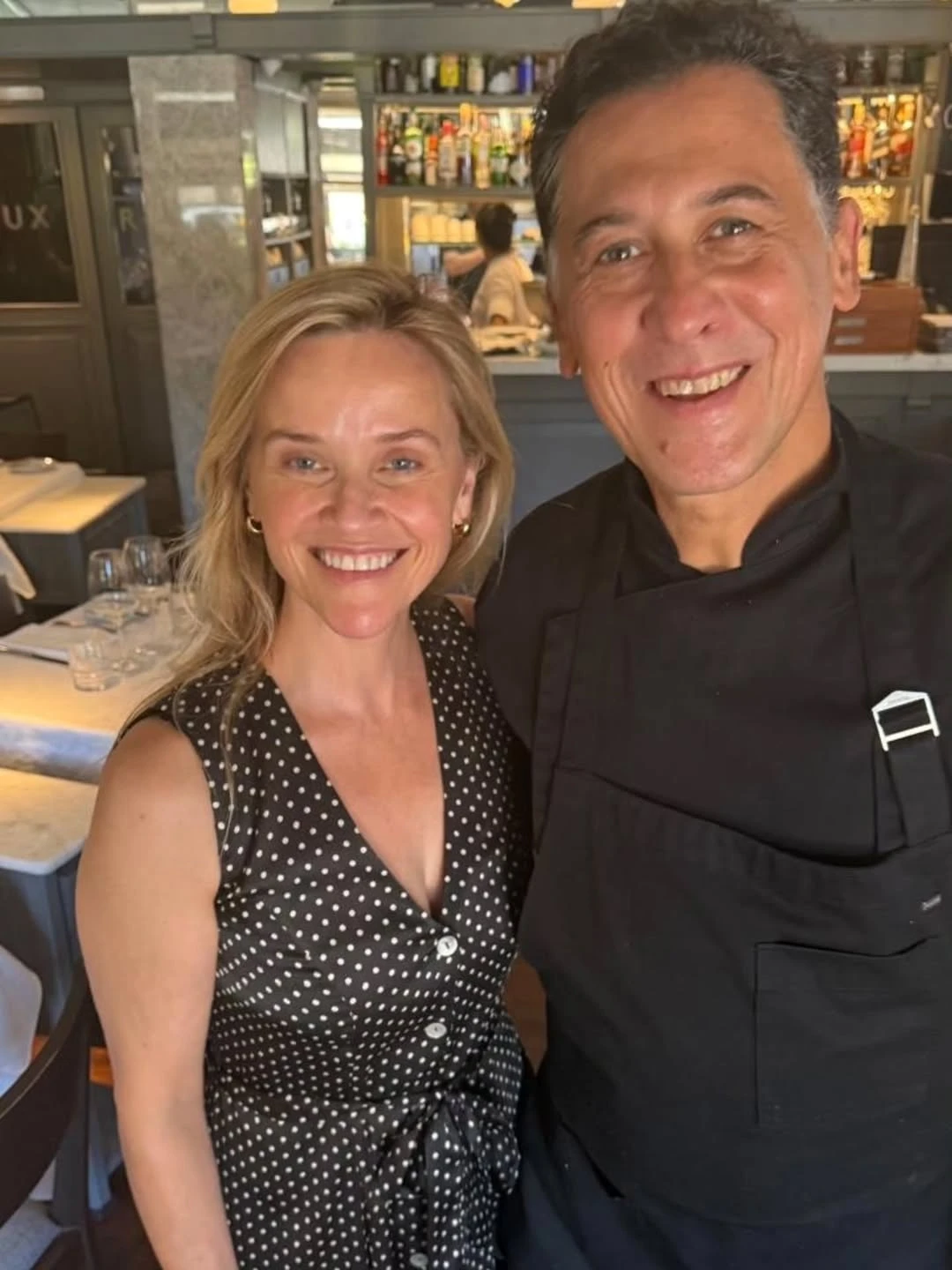 Reese Witherspoon en Buenos Aires: la estrella de Hollywood sorprendió con una comida en Recoleta