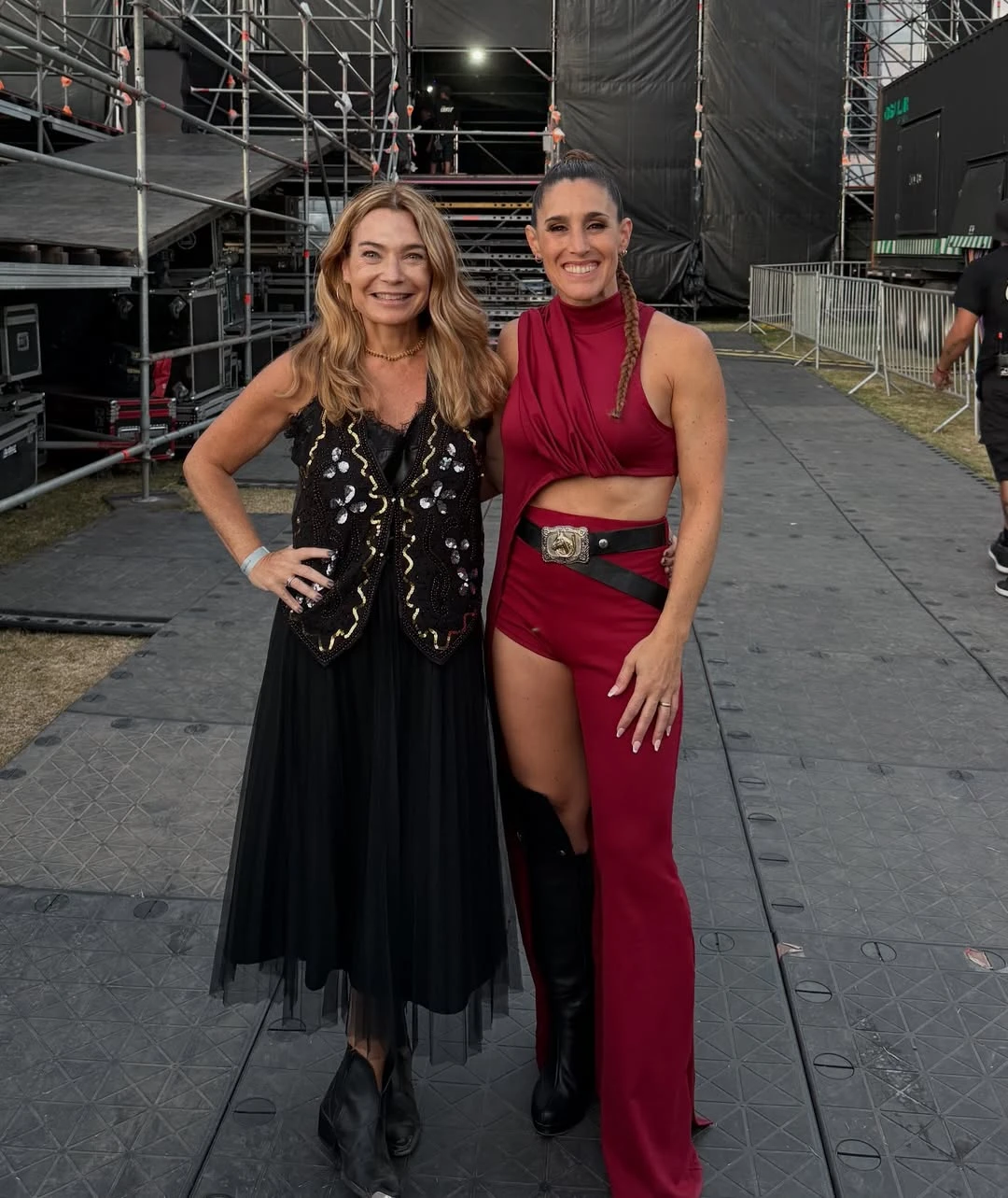 Keren Weinstein junto a Soledad Pastorutti. Fotos: IG. 