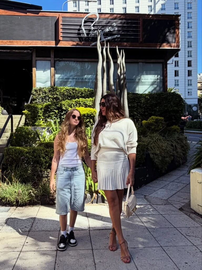 El look de Flor de la V. Foto: IG