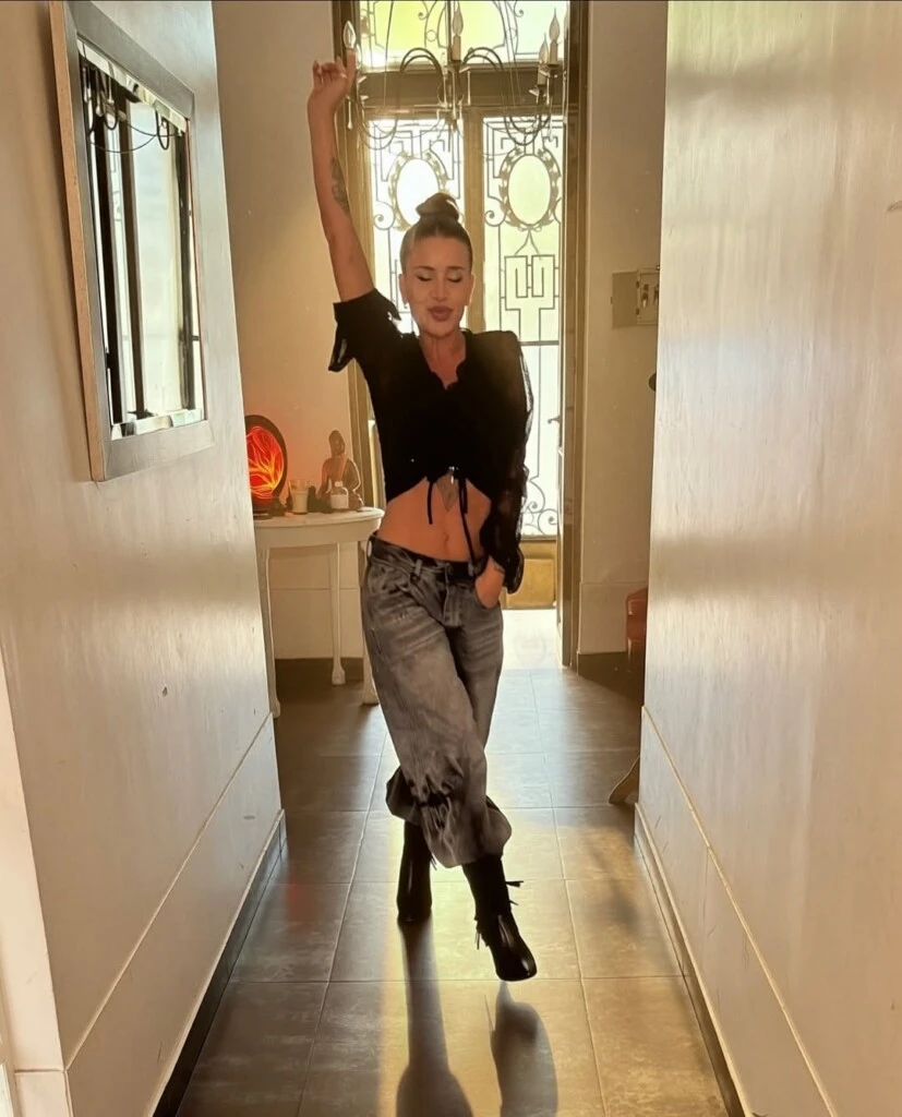 El look de Flor Peña. Foto: IG