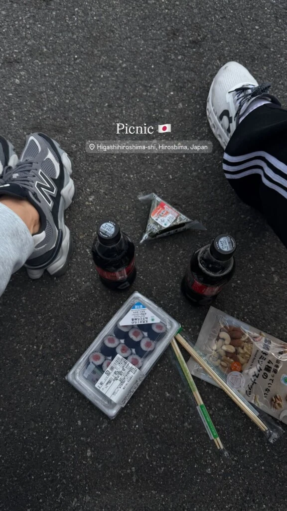 La empresaria compartió imágenes degustando platos típicos como sushi, ramen y bebidas tradicionales como el matcha, sumergiéndose en la cultura local a través de sus sabores.