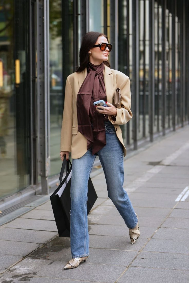 Alerta tendencia: las blusas invaden el otoño y se llevan así