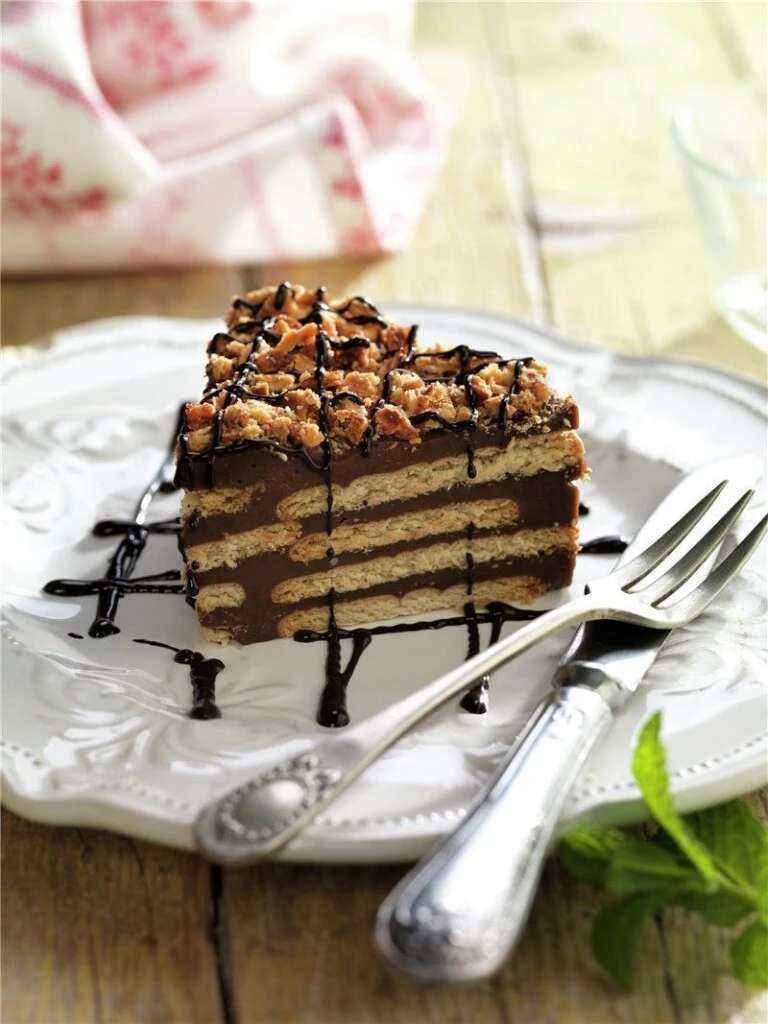 Torta fría de chocolate y galletitas: una receta fácil, deliciosa y sin horno